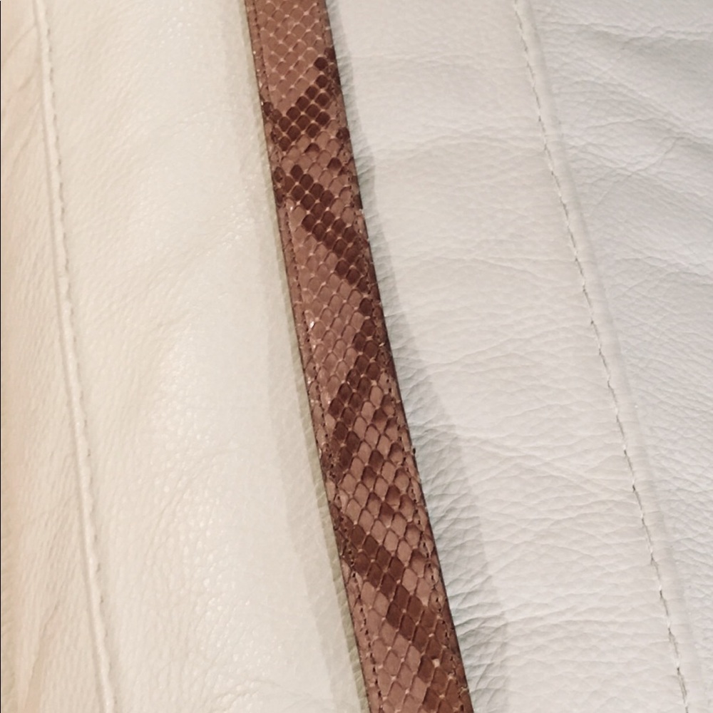 Vintage Prada leather belt, snakeskin look - Picture 4 of 6